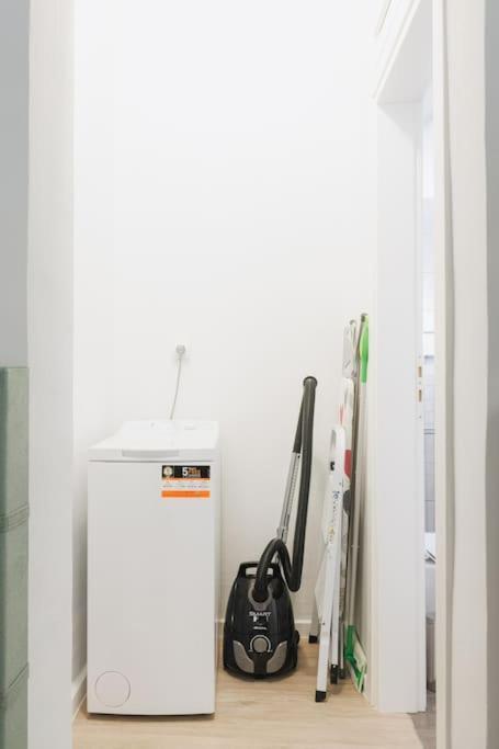 Modern Ground Floor Getaway Apartment *