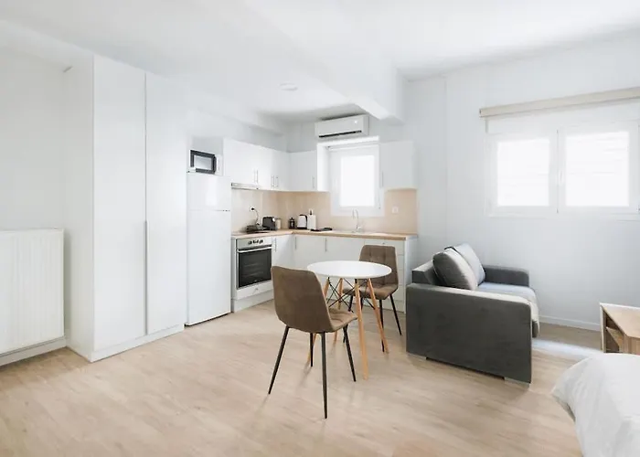 Modern Ground Floor Getaway