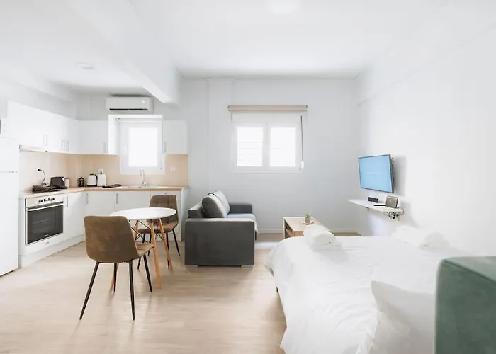 Modern Ground Floor Getaway